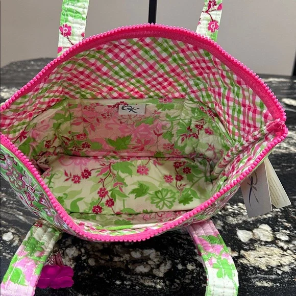 NWT🌸Quilted Floral Tote Bag - Picture 8 of 9